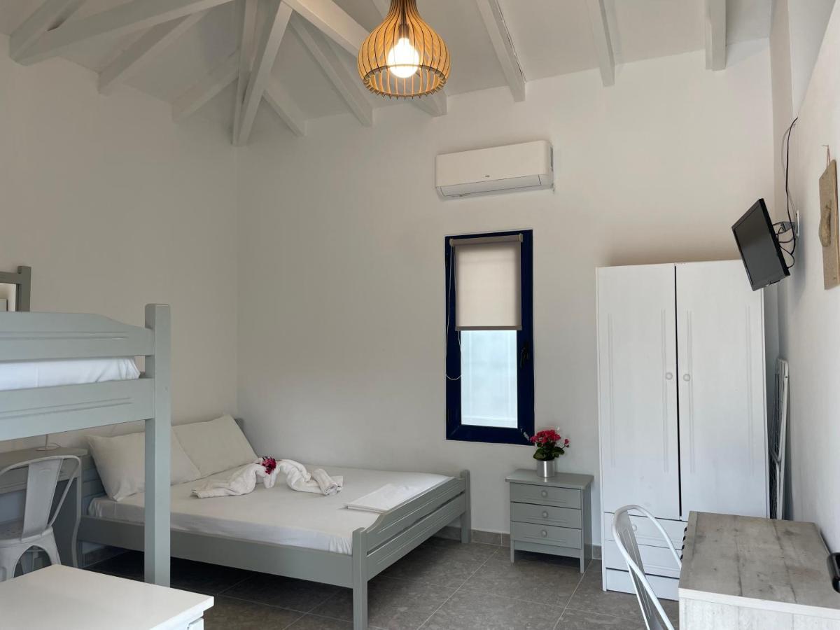Simos Camping Elafonisos & Bungalows 외부 사진